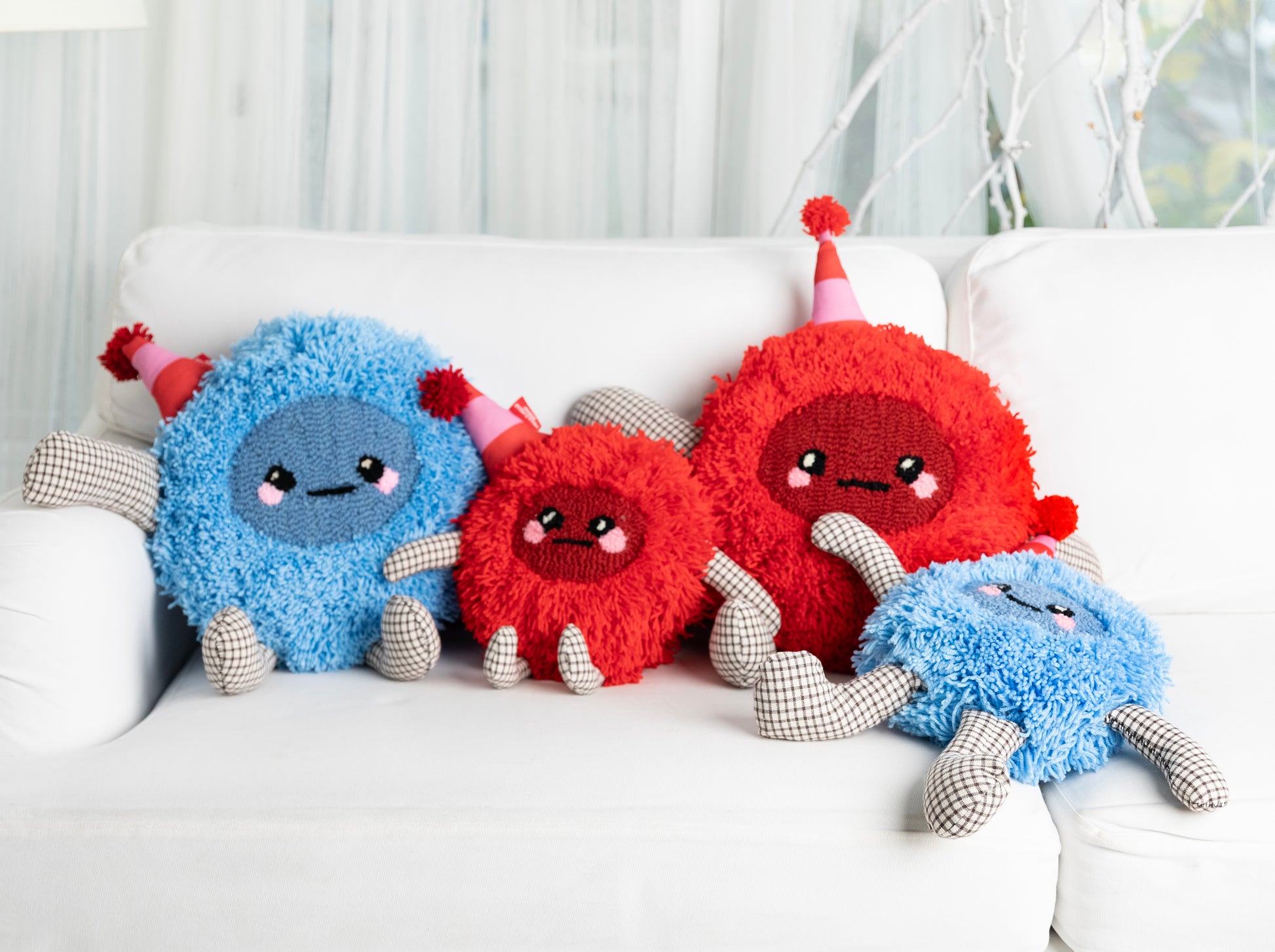 Mini Monz Christmas Yastık