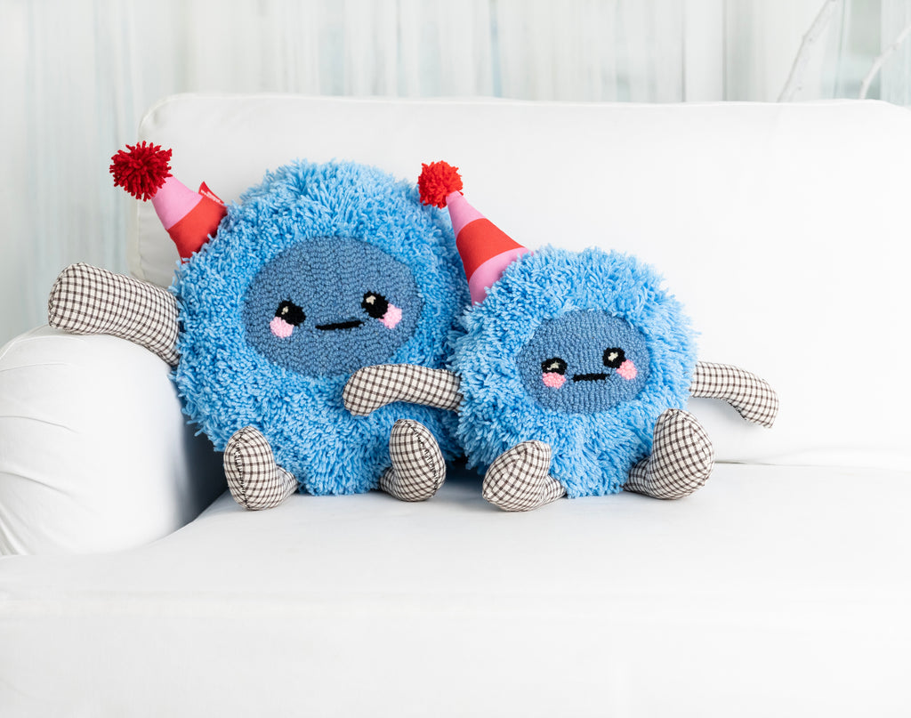 Mini Monz Christmas Yastık