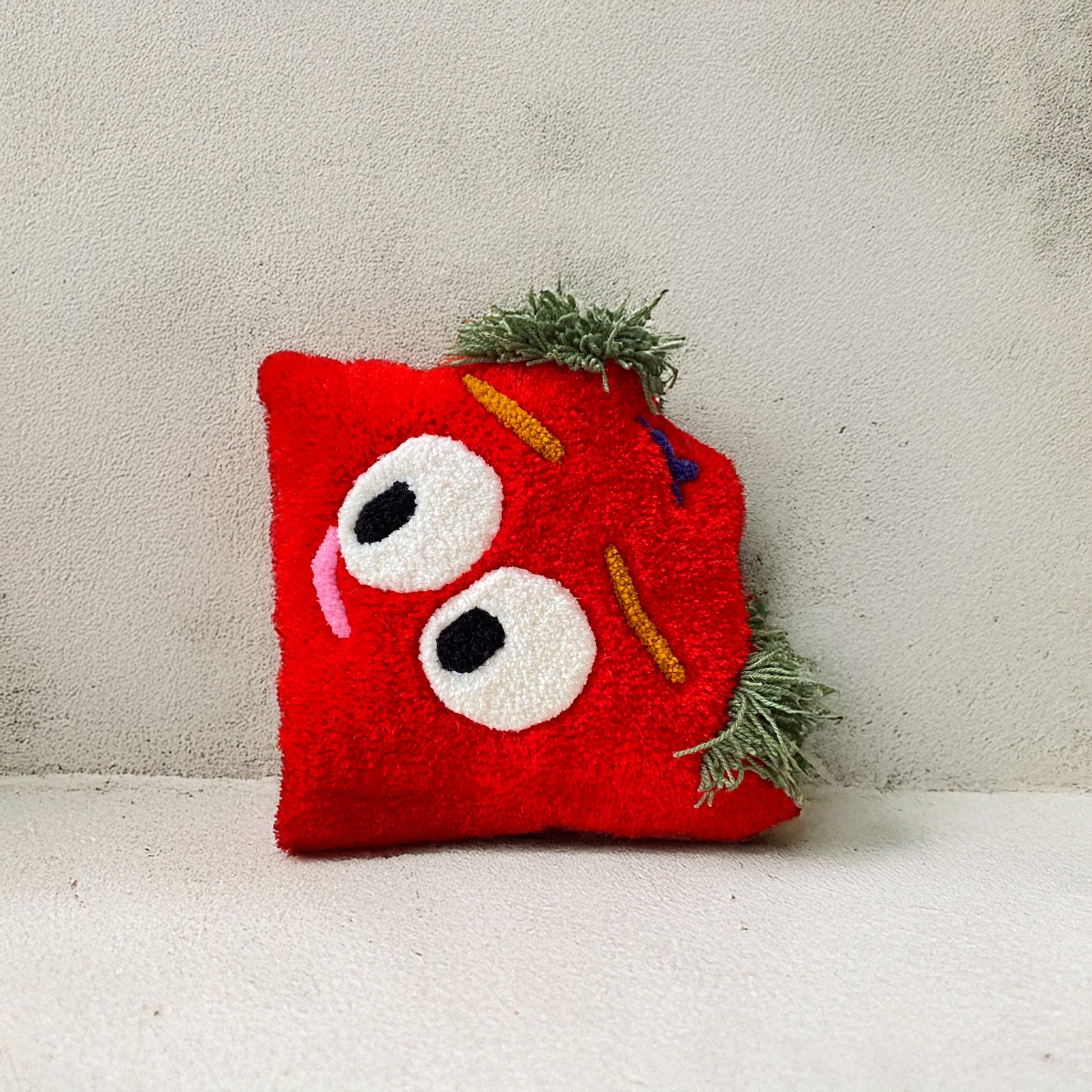 Red Lava Kırlent